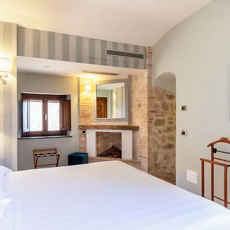 Relais Il Canalicchio Country & Hotell Casalalta