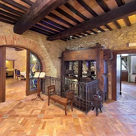 Relais Il Canalicchio Country & Hotell 4*