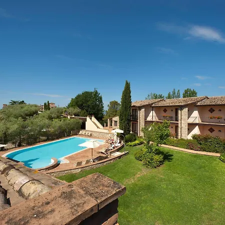 호텔 Relais Il Canalicchio Country & Spa