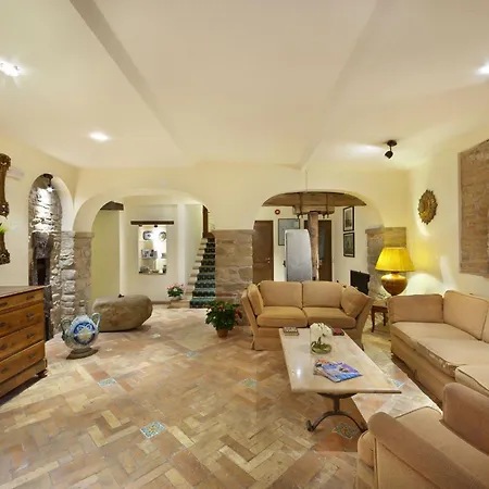 Relais Il Canalicchio Country & 4* Casalalta