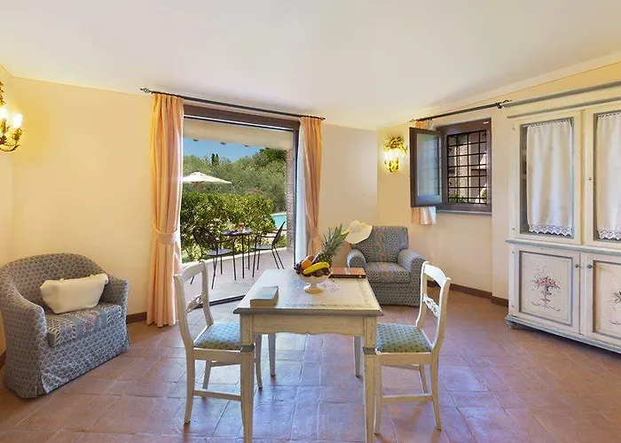 Relais Il Canalicchio Country & 4* Casalalta