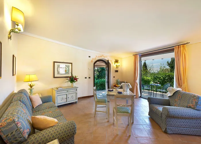 Relais Il Canalicchio Country & 4* Casalalta