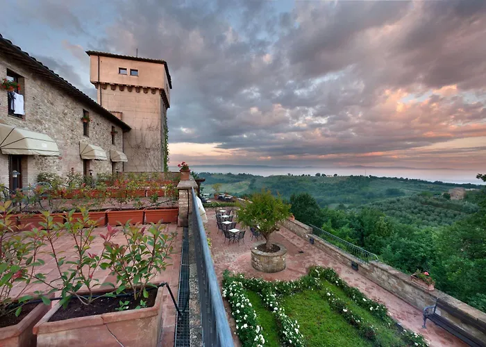 Relais Il Canalicchio Country & 4* Casalalta