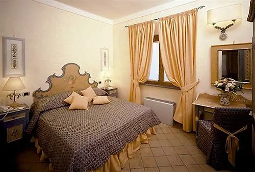 Relais Il Canalicchio Country & 4*