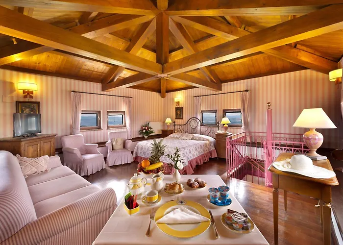 호텔 Relais Il Canalicchio Country & 4*