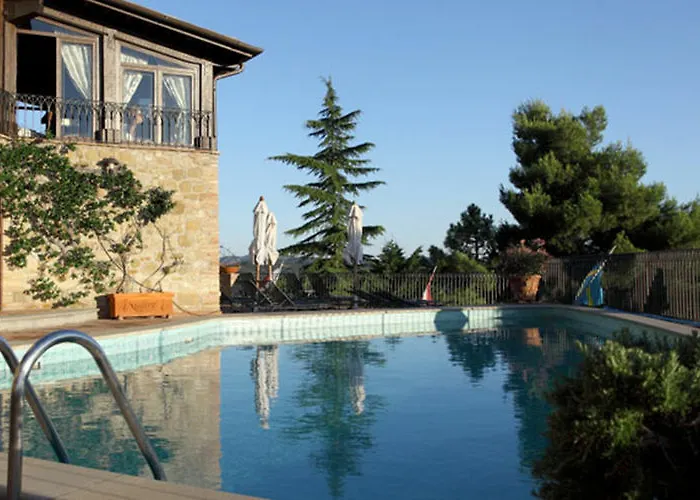 호텔 Relais Il Canalicchio Country & 4*